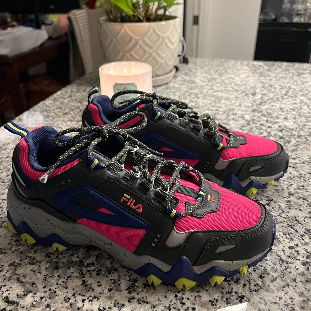 Fila- Oakmont TR Women’s Size 9.5 Blue, Pink, Green, Gray.